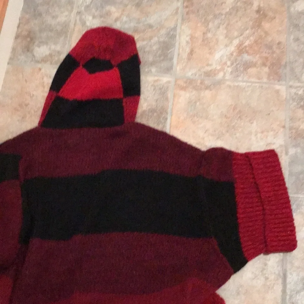 Anthropologie Meet Me Plaid Poncho Red Black XS/S